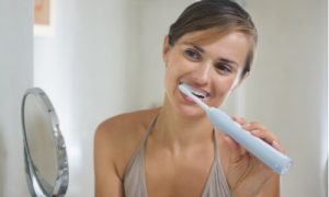 features of quip electric brush